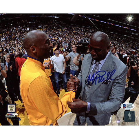 Autographed Magic Johnson Photograph-8x10 w Kobe Final Game (BAS Witnessed)